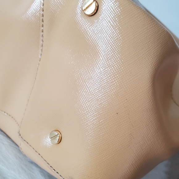 $500 Tory Burch Robinson Glossy Tan Brown Large Satchel Tote bag - Picture 6 of 15
